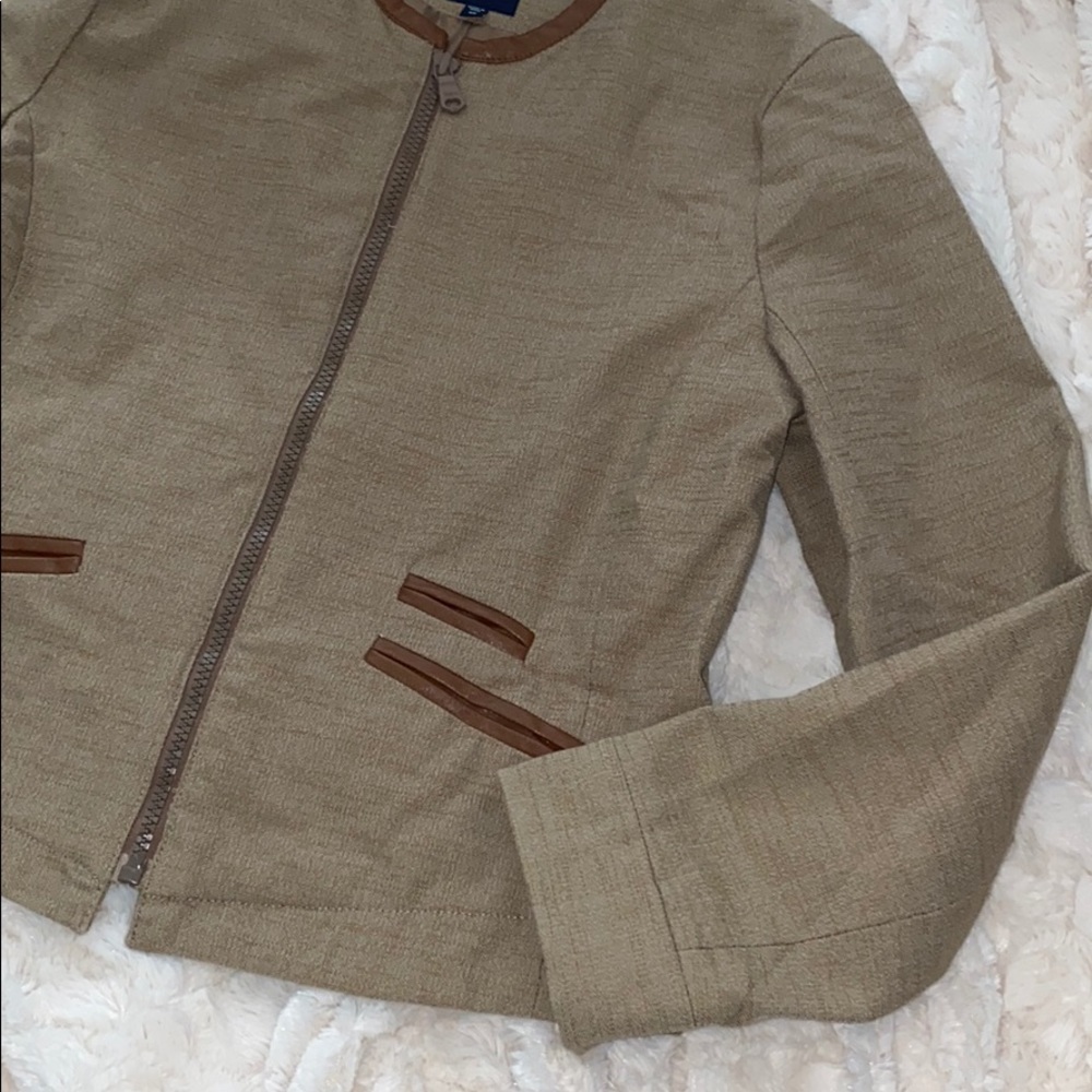 Gap Jacket - image 4